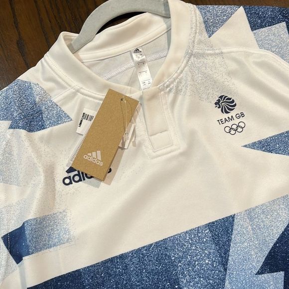 Adidas Team Great Britain Official Olympic Rugby Kit - Picture 2 of 3